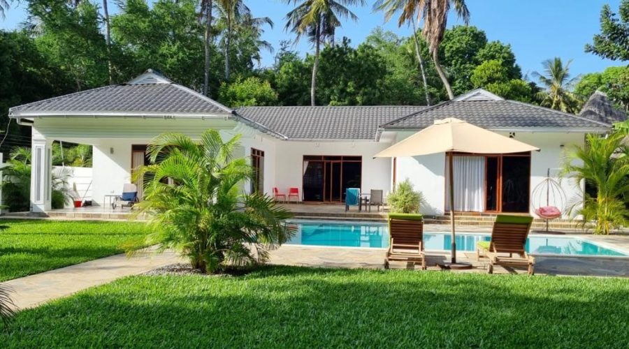 3 bedroom swimming pool 45 m mtwapa creek